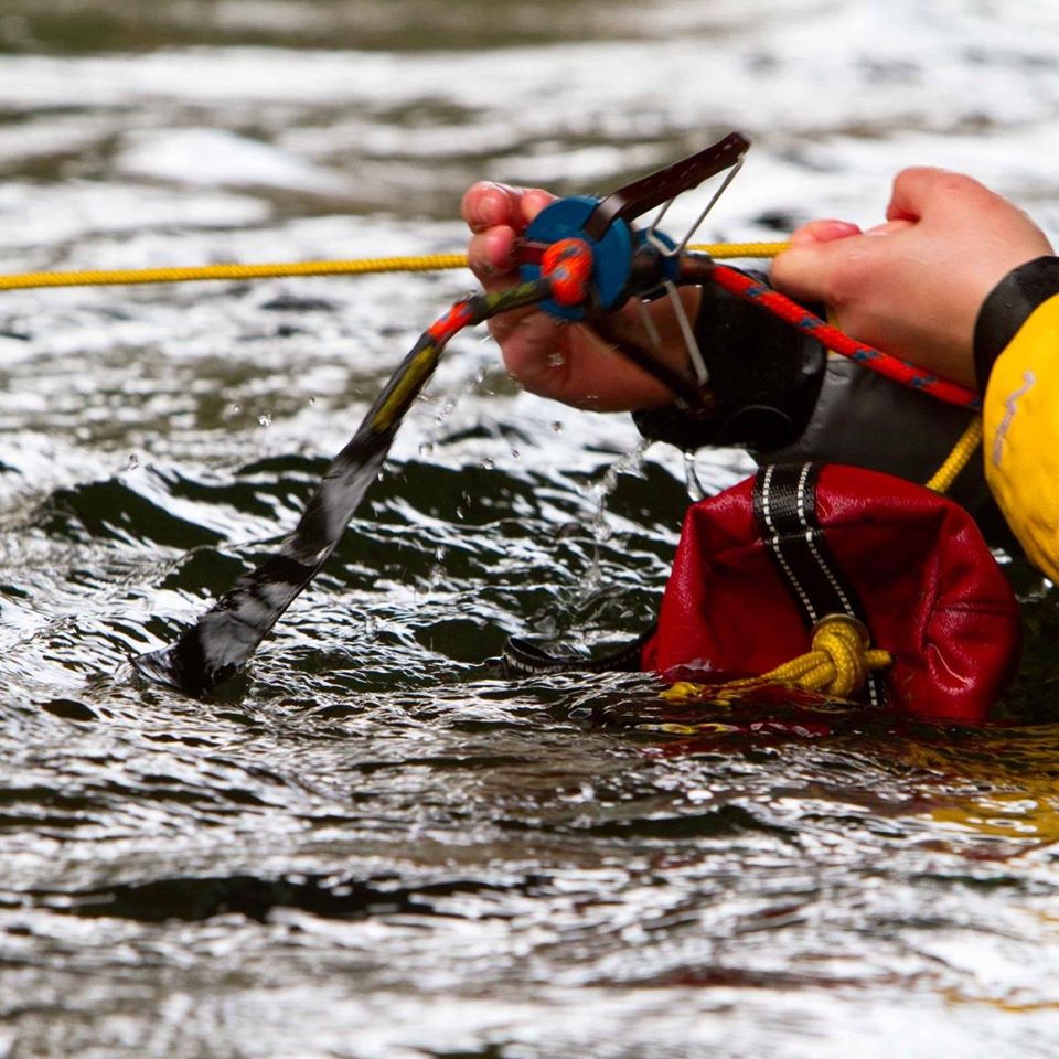 Crossline Reach Rope Capture Device | Flood Swiftwater Rescue - Multi ...